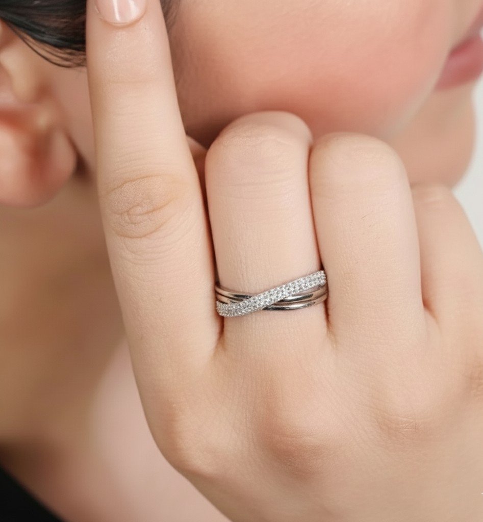 Elegant Silver Criss-Cross Ring - Infinity X Band