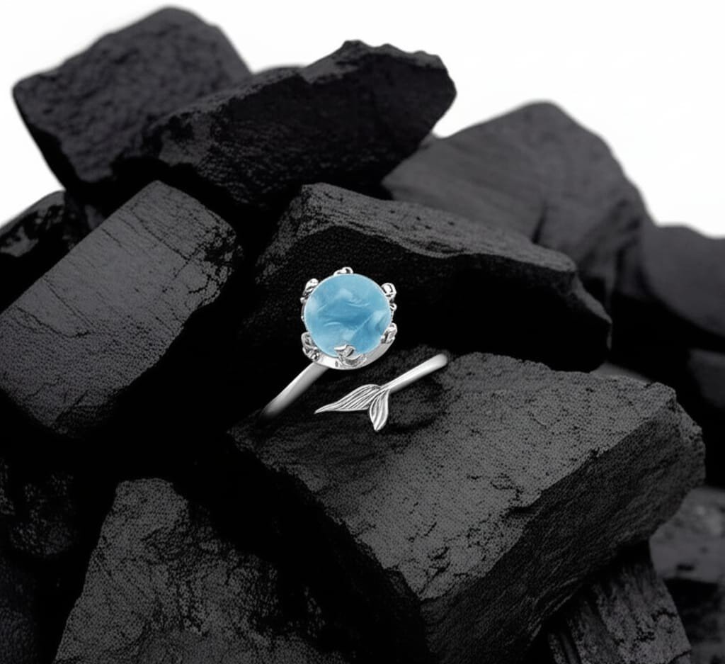 Fish Tail Ring with Sky Blue Gemstone